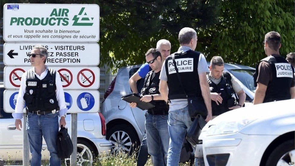 One Person Killed in Terrorist Bombing in France